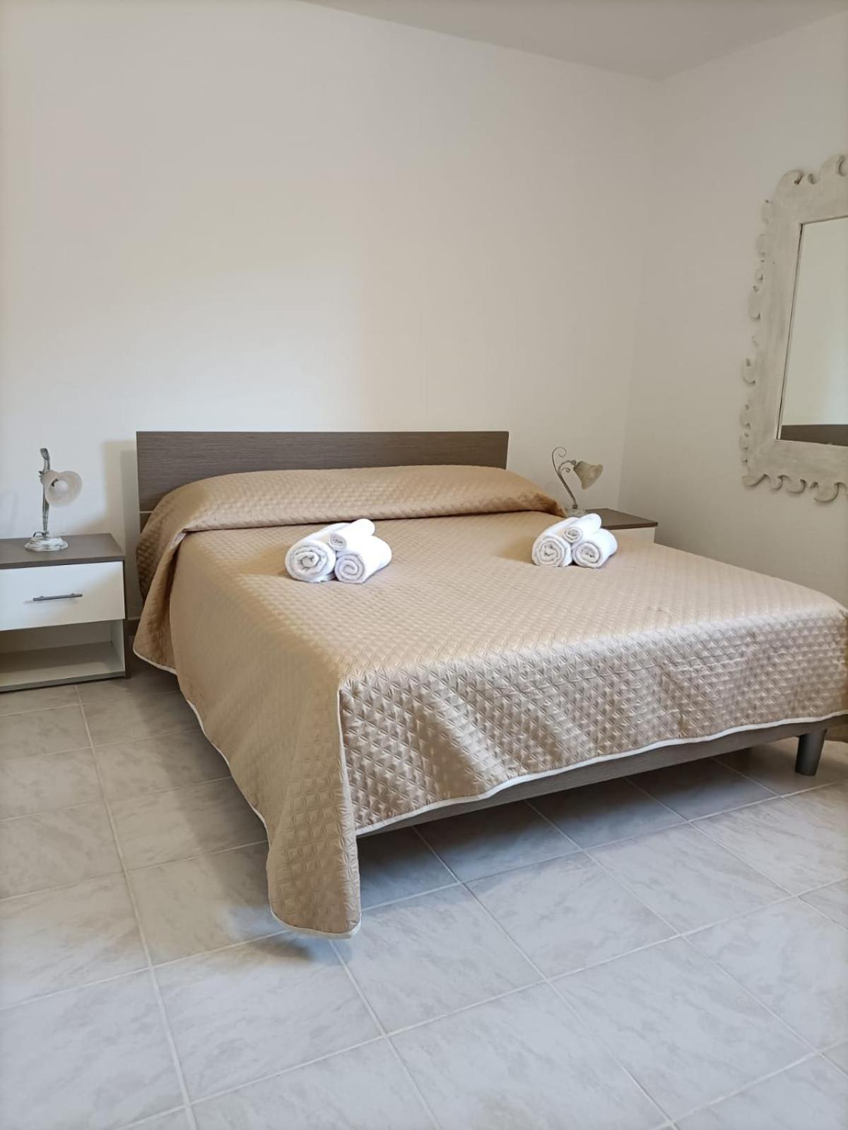 La Casa Al Sole Villa Marina di Sorso Habitación foto