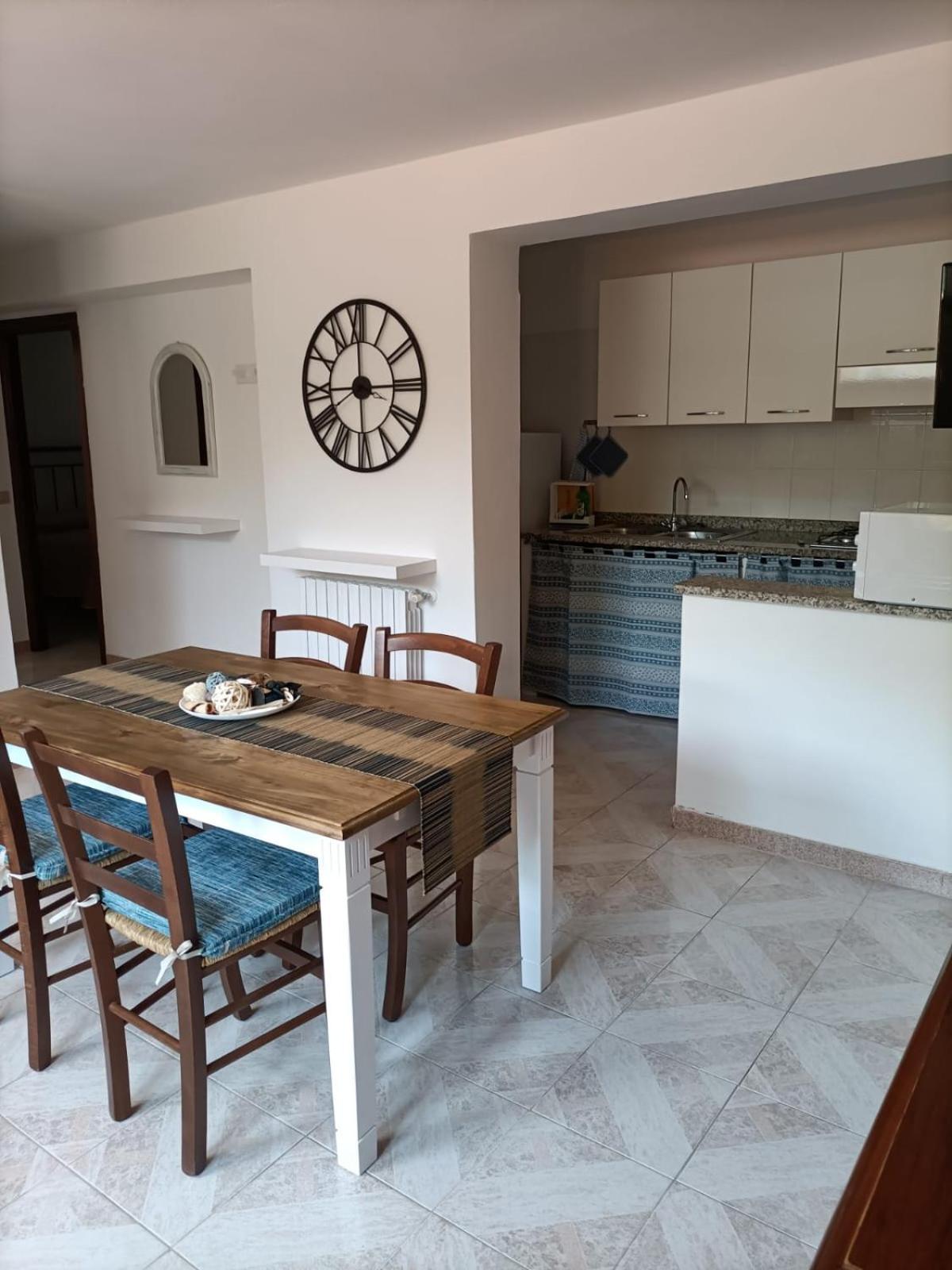 La Casa Al Sole Villa Marina di Sorso Habitación foto